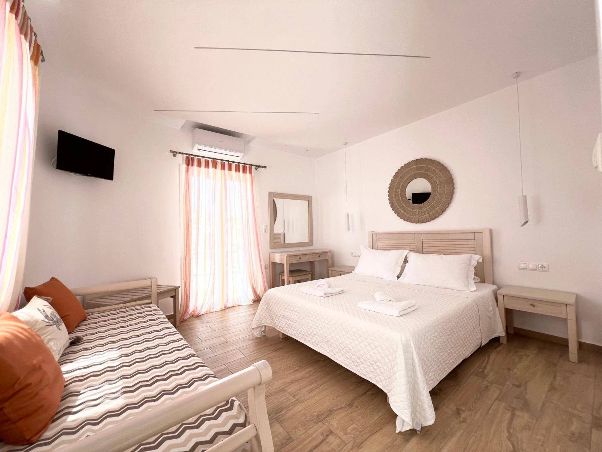 Cyclades Blue Aparthotel Ornos  Bagian luar foto
